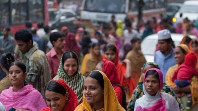 দেশে পুরুষের চেয়ে ১৬ লাখ নারী বেশি