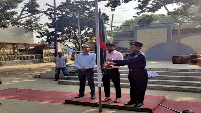 মোহনপুরে জাতীয় দিবস ও মহান স্বাধীনতা দিবসে পতাকা উত্তোলন