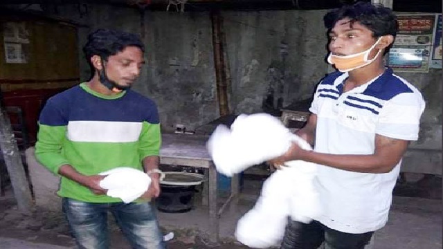 রাজশাহীতে চিকিৎসকদের ব্যবহৃত পিপিই বিক্রি